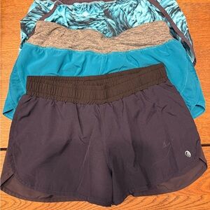 MPG & Champion Women’s Athletic Shorts in Black and Teal Set